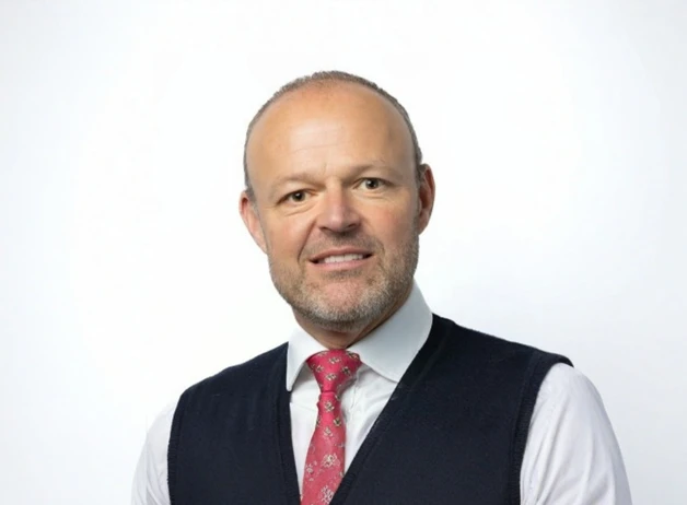 Miles Hunt